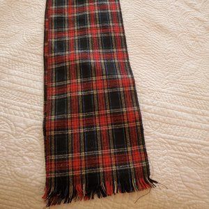 Plaid Wool Scarf - Innes or Oxford Tartan?